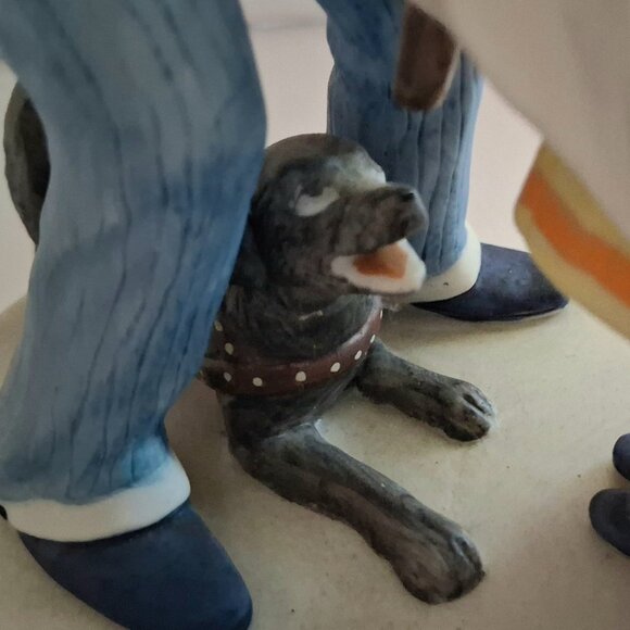 Vintage 1980 Norman Rockwell "Trick or Treat" Figurine - Picture 8 of 10